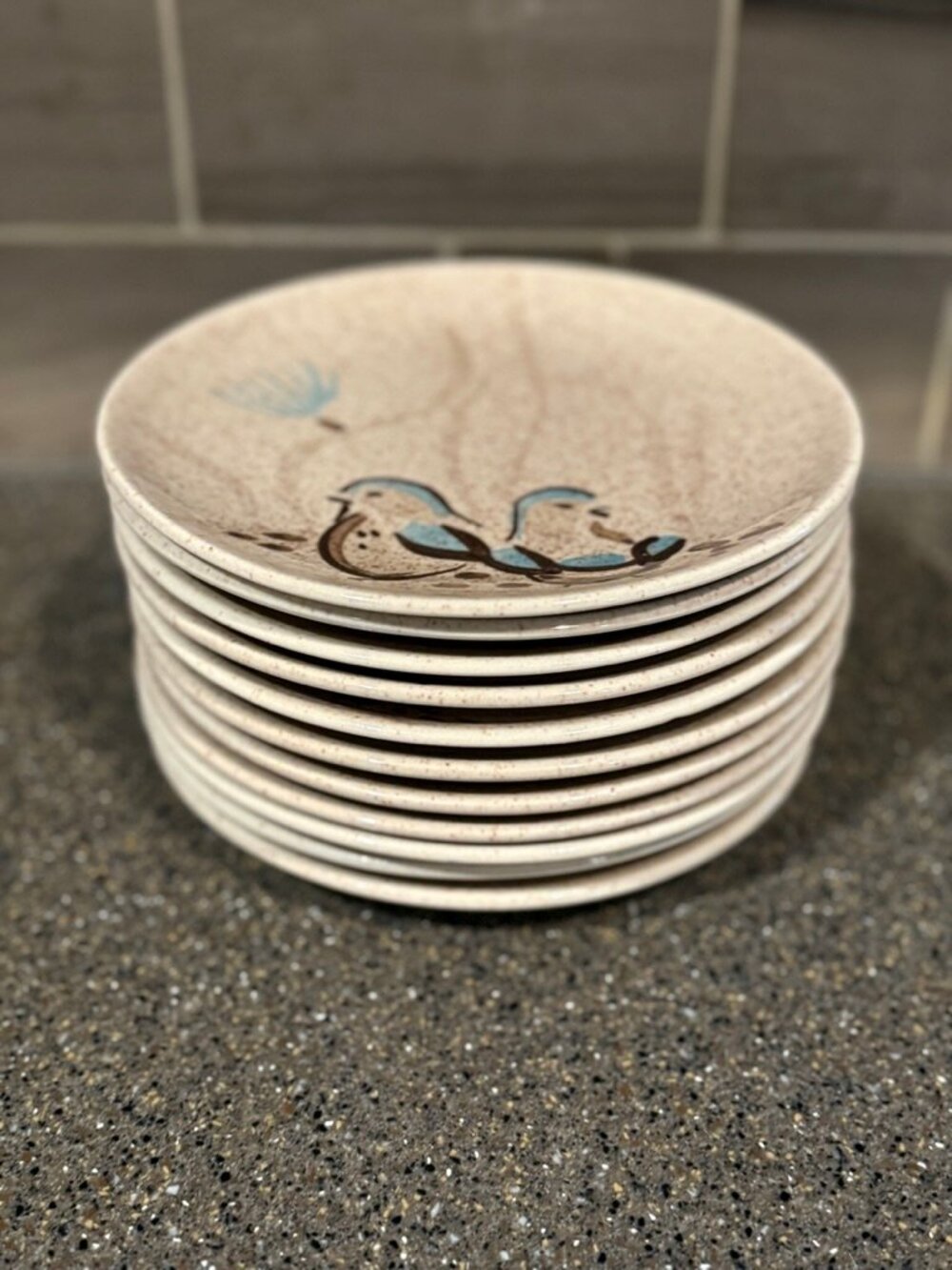 11 Vtg Red Wing Bob White bread & butter plates